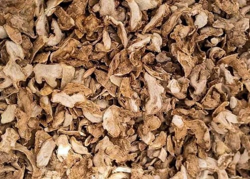 Naturally Grown and Dried Ginger